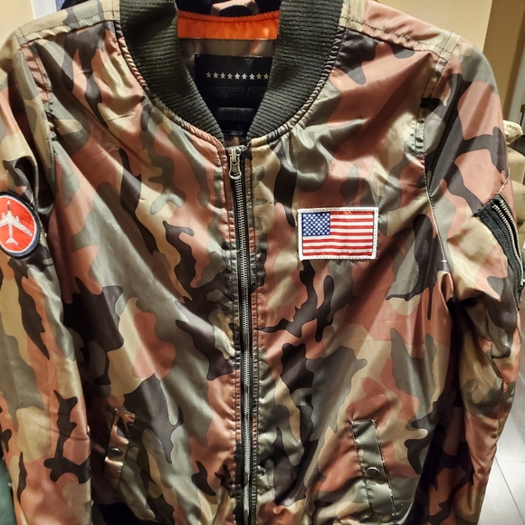 Jacket - Picture 1 of 2